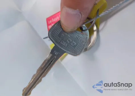 2012 Hyundai Elantra Gls из США, поврежденный, VIN 5NPDH4AE0CH086283